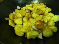 红焖土豆块的做法