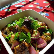 蒜头豆豉焖海鳝的做法