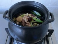白扁豆龙骨汤的做法