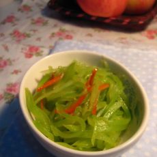 椒香红椒莴笋丝的做法