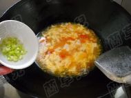 茄汁豆花鸡蛋汤的做法
