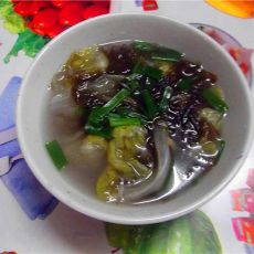 西生菜滚紫菜汤的做法