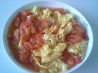 鹌鹑蛋炒西红柿的做法