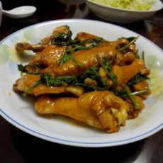 香菜豉油鸡翅的做法