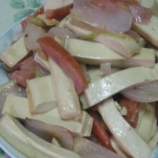 鲜豆干火腿炒洋葱片的做法