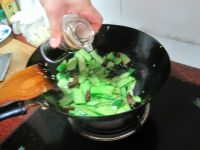 腊肉炒黄瓜的做法