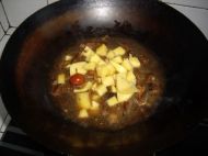 红烧肉土豆的做法