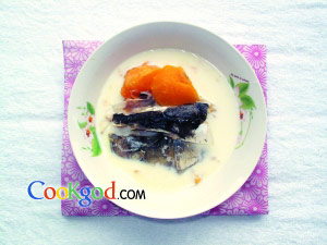 木瓜牛奶鱼头汤的做法